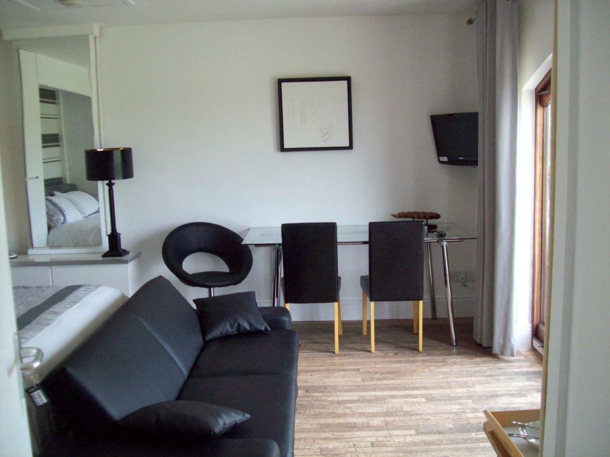 Willow Barn Boutique B&B Worle Exteriör bild