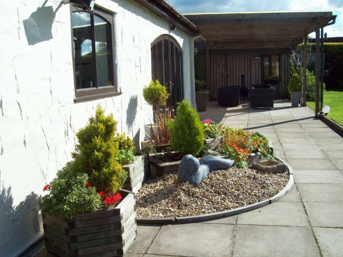 Willow Barn Boutique B&B Worle Exteriör bild